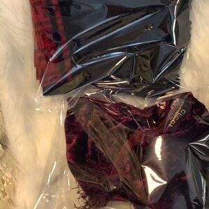 Bundle scarfs